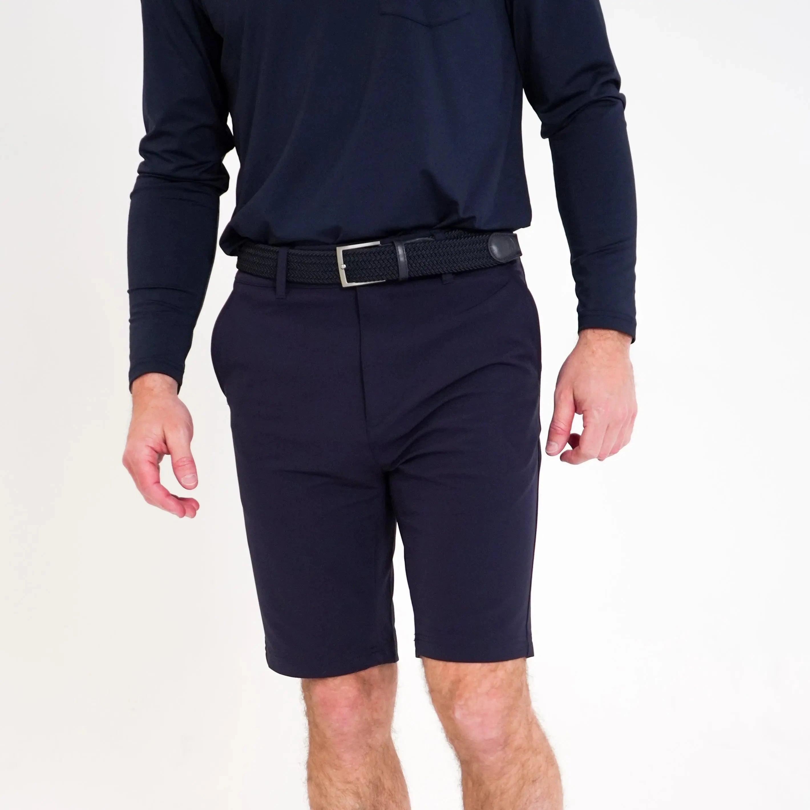 057_NONOSHORTSMODELNAVY_4.webp