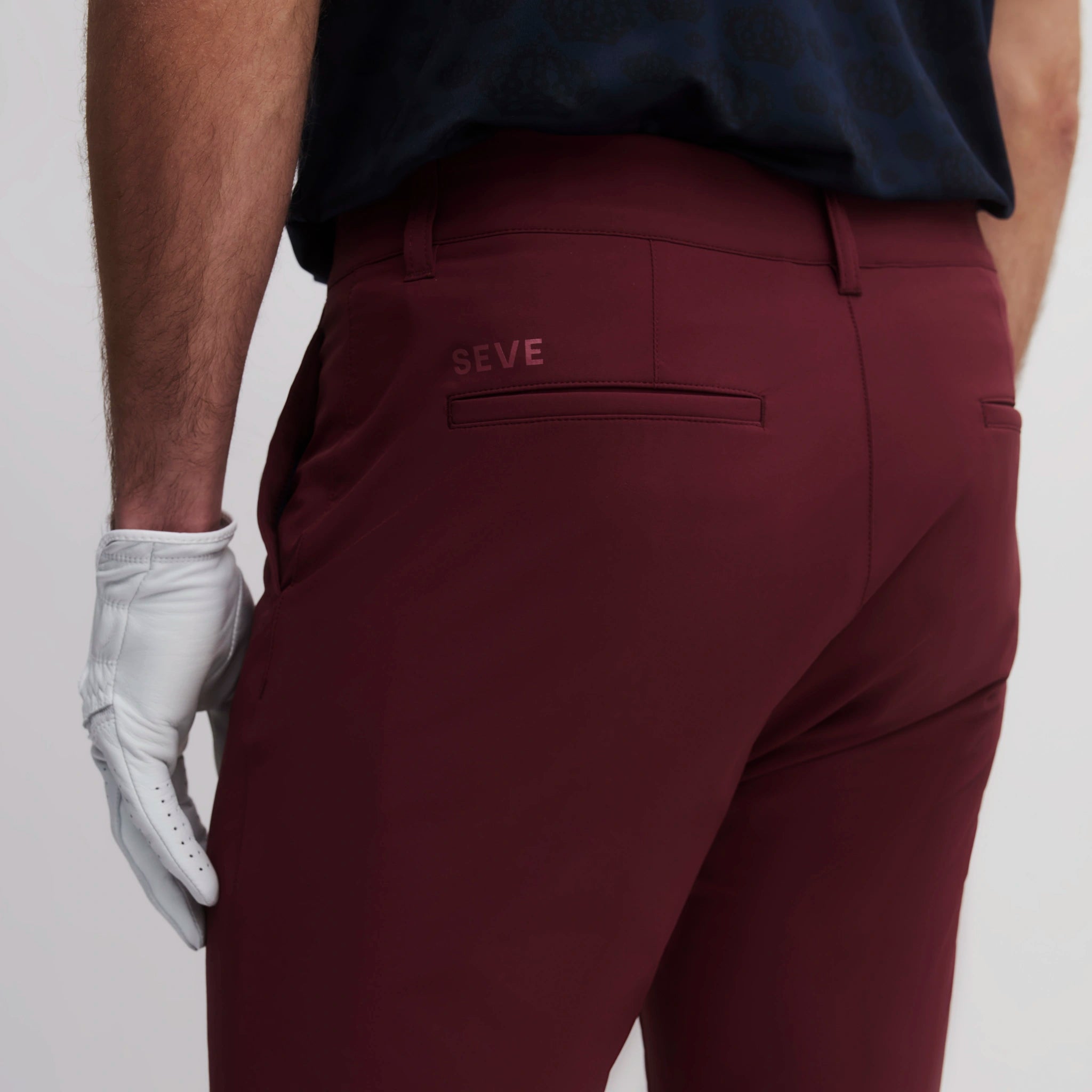 YES TECH SHORTS BURGUNDY