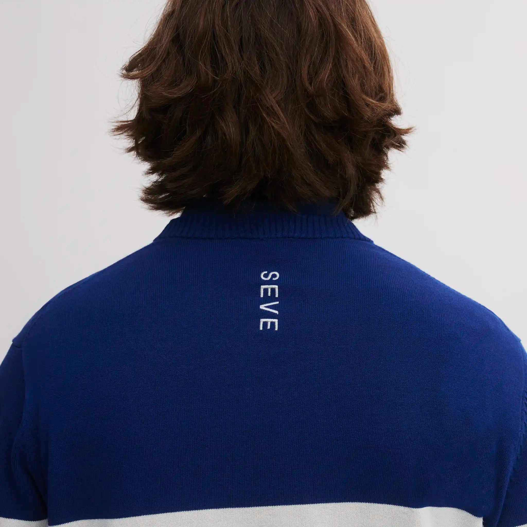 ICON BLOCK ROUND NECK SWEATER ASH GREY/INK BLUE