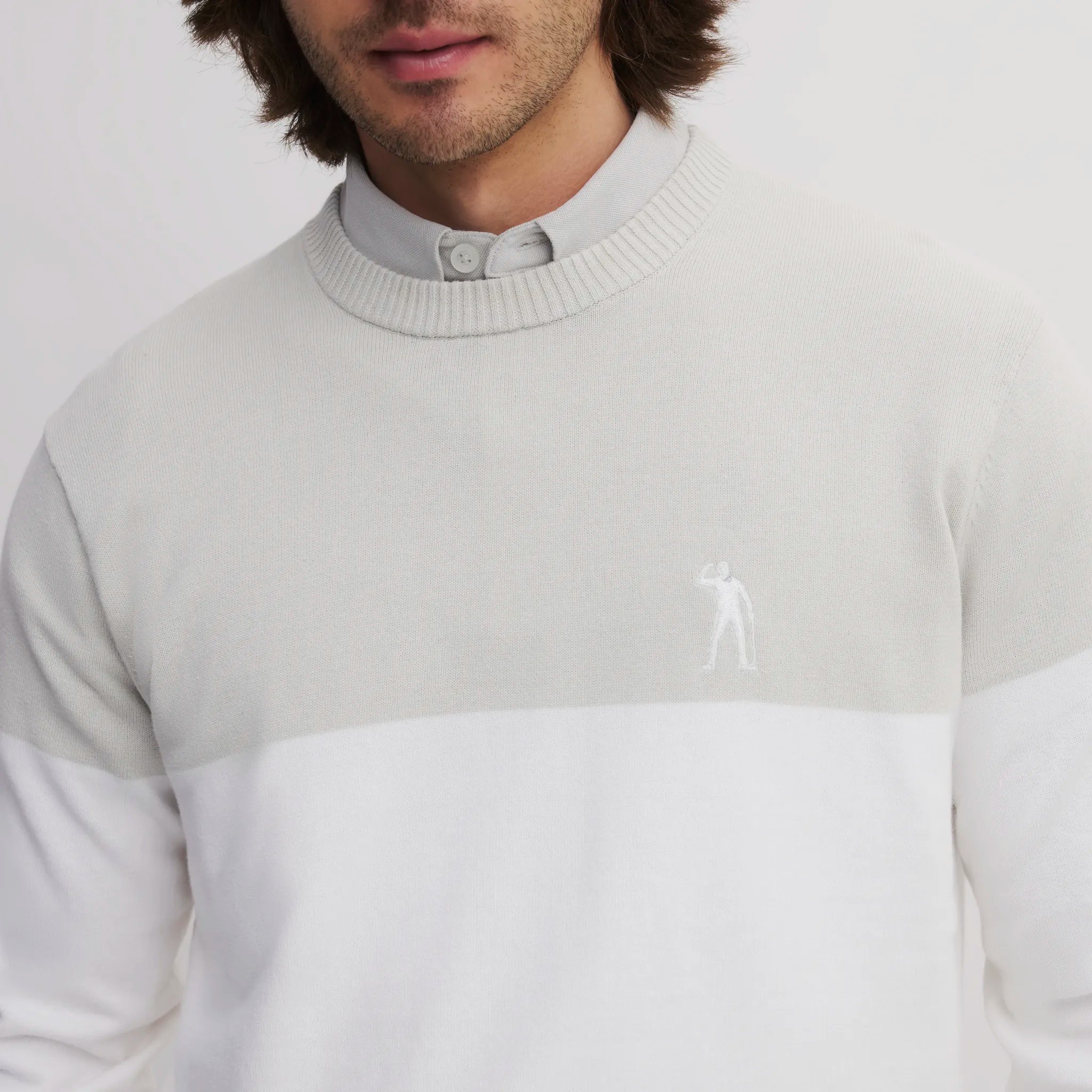 ICON BLOCK ROUND NECK SWEATER EGG WHITE/ASH GREY
