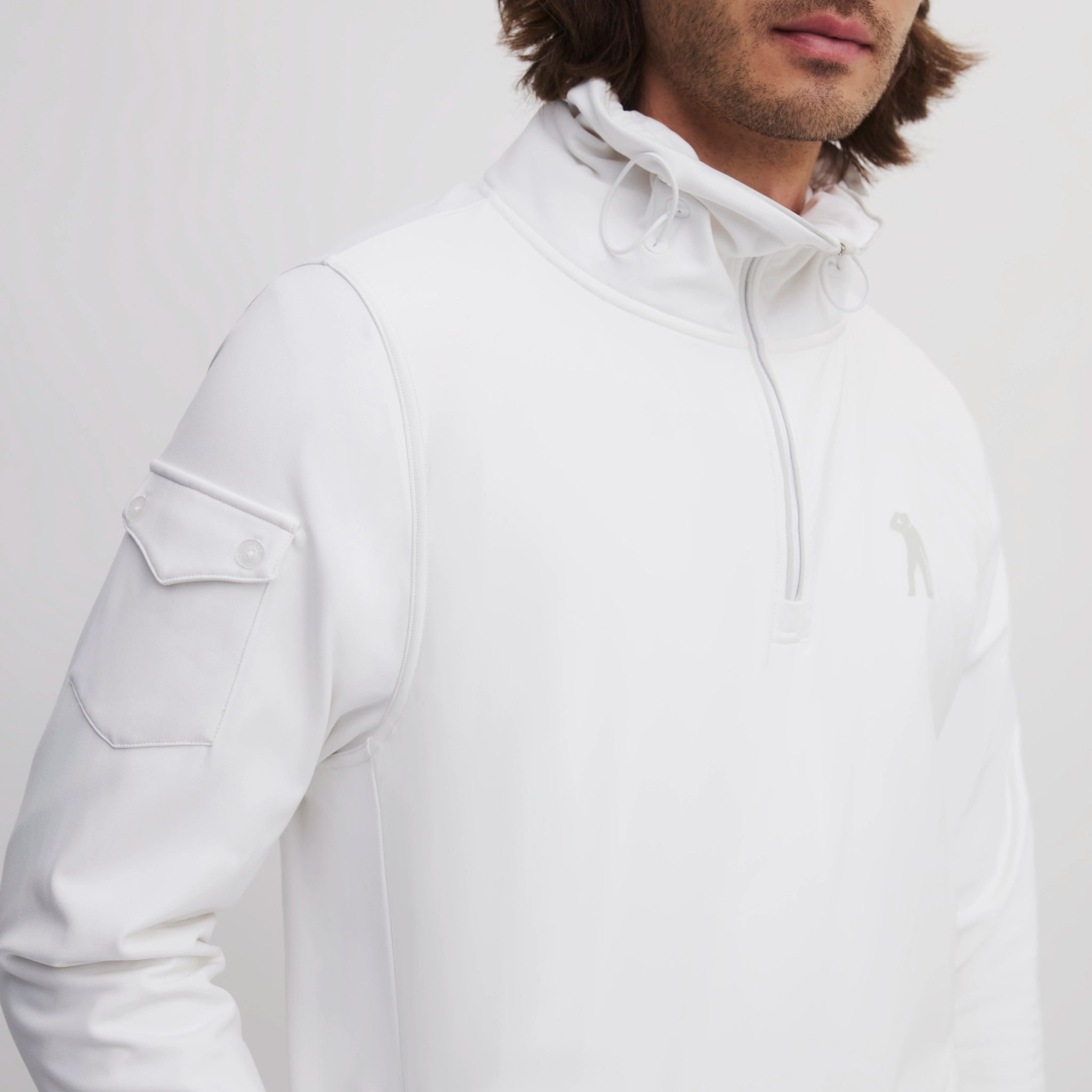ICON CAPITAN HALF HOODIE EGG WHITE