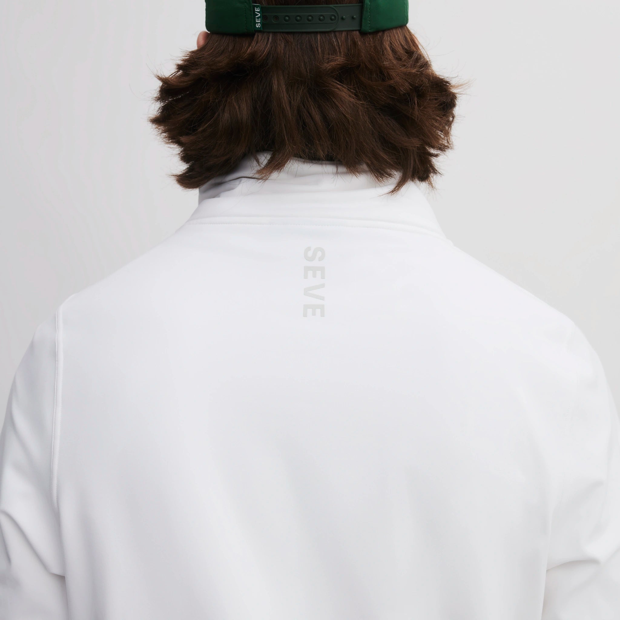 ICON CAPITAN HALF HOODIE EGG WHITE